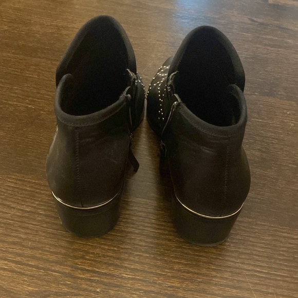 Booties with studs - Picture 4 of 5